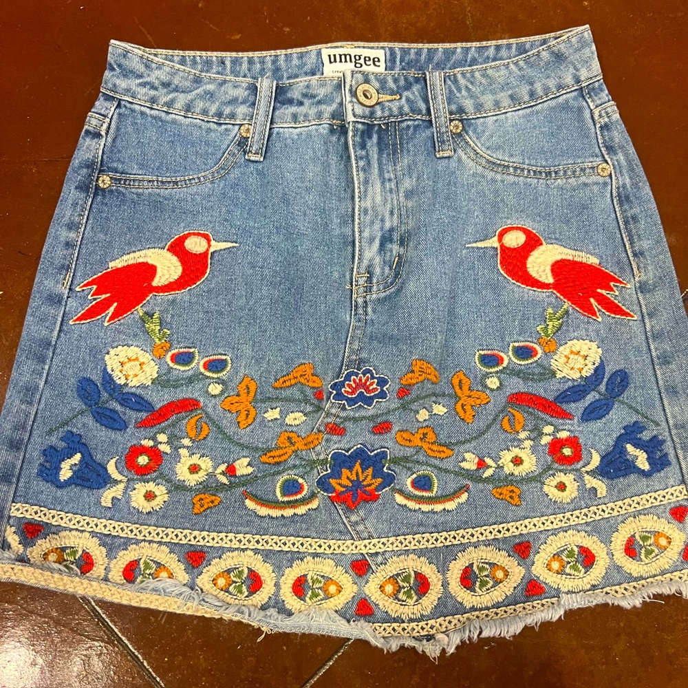 Umgee embroidered floral mini jean skirt